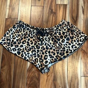 Victorias Secret PINK Leopard Sleep Short Size Medium